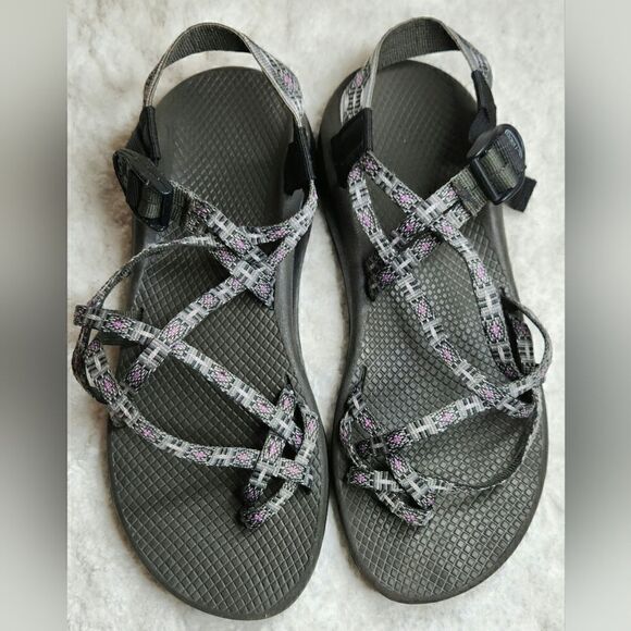 Chaco Women Grey Pink Aztec ZCloud X2 Sandal Toe Loop Strappy Hiking Shoe sz 11 - Picture 1 of 8